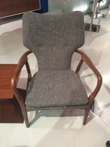 Patrik Lounge Chair
