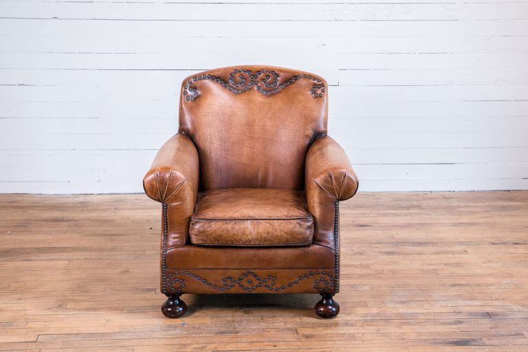 leather-chair-green-front